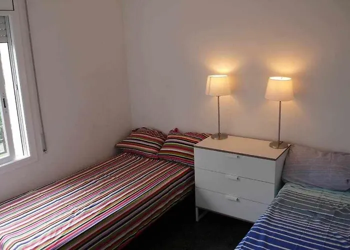 Daire Apartamento Con Increibles Vistas Y Terraza Girona